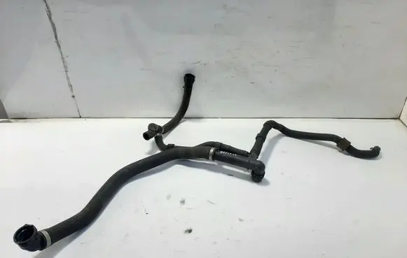 Skoda Superb B8 (3V) Engine coolant pipe/hose 5Q0121619D