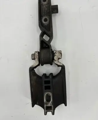 Volvo V60 Gearbox mount 31359890