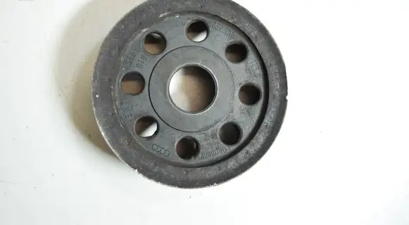 Audi A6 S6 C6 4F Camshaft pulley/ VANOS 059109105C