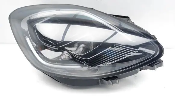 Ford Puma Headlight/headlamp L1TB-13E014-HH L90202383