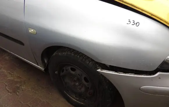 Seat Ibiza III (6L) Fender