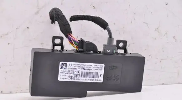 Opel Mokka B Other engine bay part 003200062 AD200051003