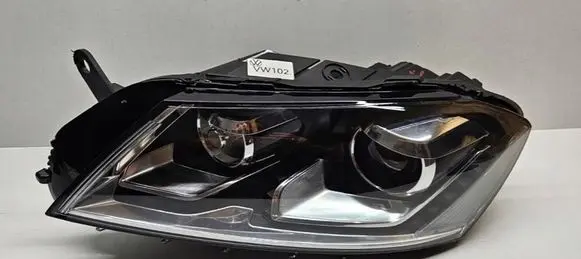 Volkswagen PASSAT B7 Headlight/headlamp VW102.n.puszka