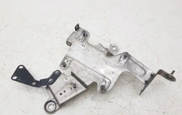 Ford C-MAX II Webasto auxiliary heater mount bracket FV6H18K463 FV6H18K463AE FV6H18K559