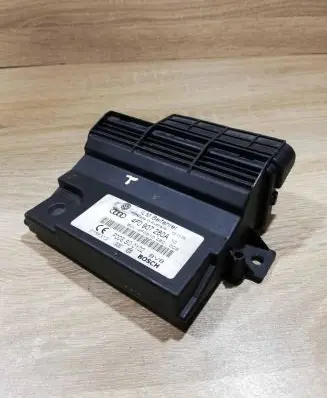 Audi A6 S6 C6 4F Comfort/convenience module 4f0907280a f005s00102