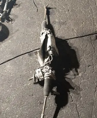 Volkswagen Touran I Steering rack 78055012 1K1971111F