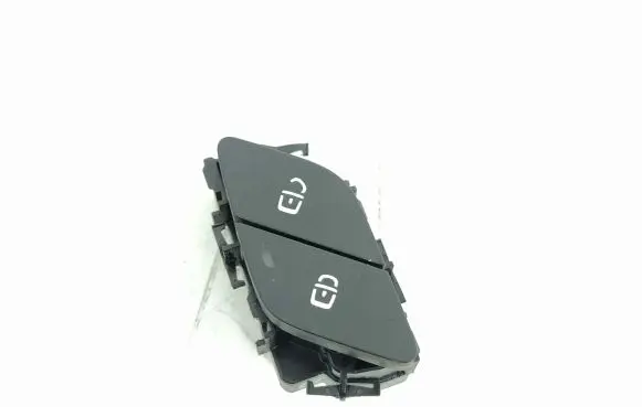 Mercedes-Benz EQA Central locking switch button A24790523019051