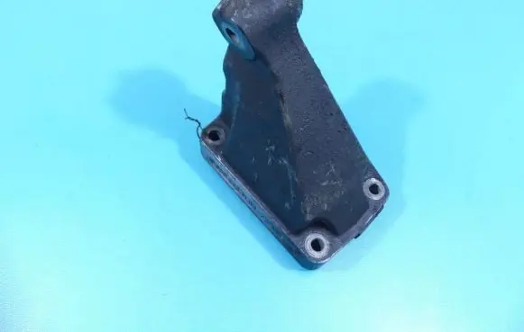 Mercedes-Benz E W211 Engine mounting bracket 6282231104 IMPRK1329750
