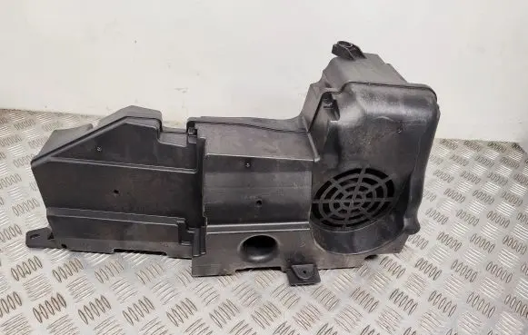 Audi A6 Allroad C7 Subwoofer speaker 4G9035381A