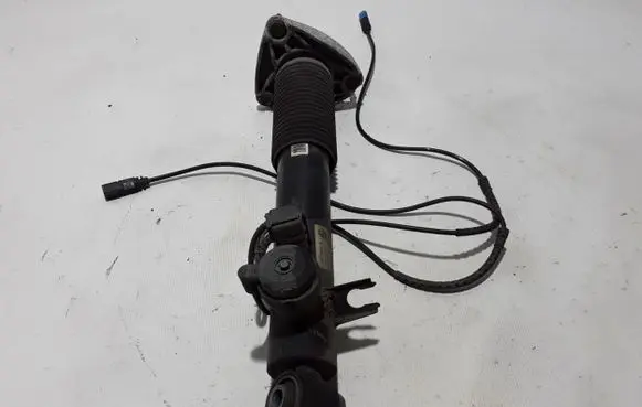 BMW X5 F15 Rear shock absorber/damper 6867867