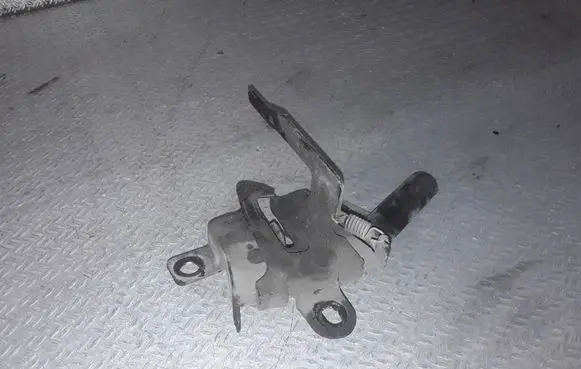 Subaru Forester SH Engine bonnet/hood lock/catch 