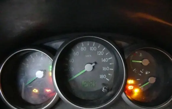 Ford Ranger Speedometer (instrument cluster) 157540-2880 IMPRK1175992