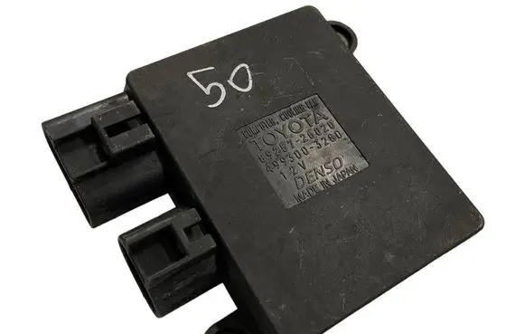 Lexus RX 330 - 350 - 400H Fan control module 8925726020 4993003280