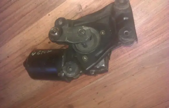 Mazda 626 Wiper motor 8491006680