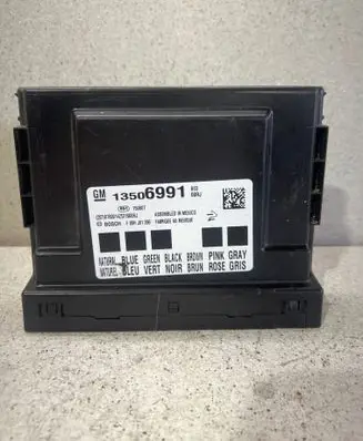 Opel Insignia A Comfort/convenience module 13506991 F00HJ01396 150807