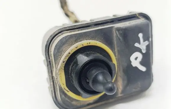 Opel Zafira A Headlight level adjustment motor 