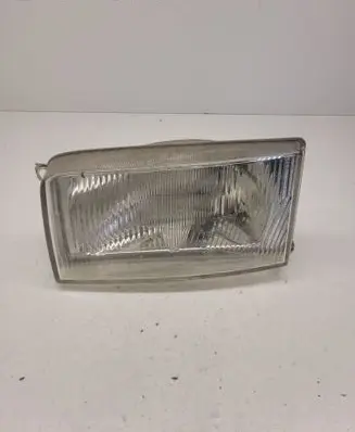 Volkswagen Transporter - Caravelle T4 Headlight/headlamp 0244437