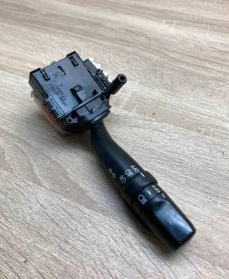 Toyota Corolla Verso AR10 Indicator stalk 8414044020 L30