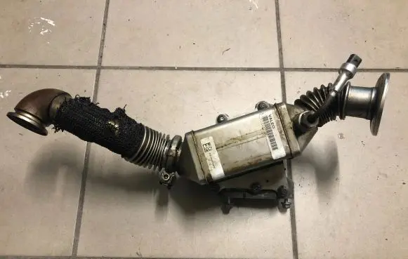 Jeep Renegade EGR valve cooler 55268284