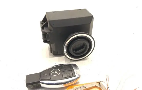 Mercedes-Benz E W212 Ignition lock A2189053501