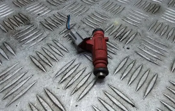 Nissan Primera Fuel injector 0280155940 166009F600