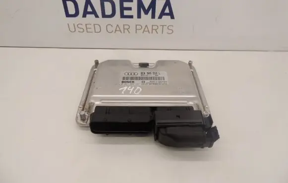 Audi A4 S4 B6 8E 8H Engine control unit/module 0261208261 8E0909559 D140
