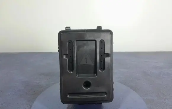 Renault Arkana Fuse box set 243806085R