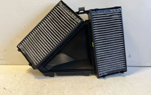 BMW X6 F16 Cabin air micro filter cap 9245588