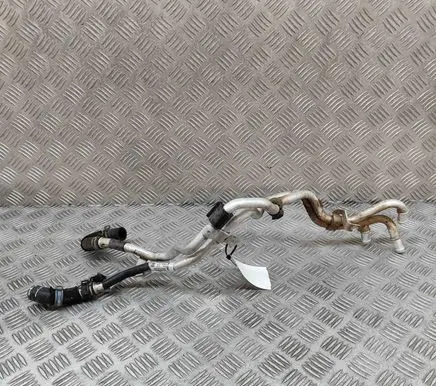 Porsche Cayenne (9Y0 9Y3) Engine coolant pipe/hose 4M0122480D