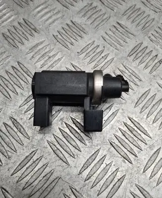 Audi A4 S4 B7 8E 8H Turbo solenoid valve 8E0906628 72290333
