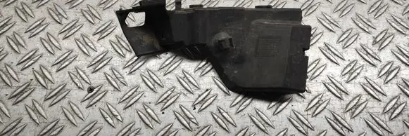 Front bumper mounting bracket