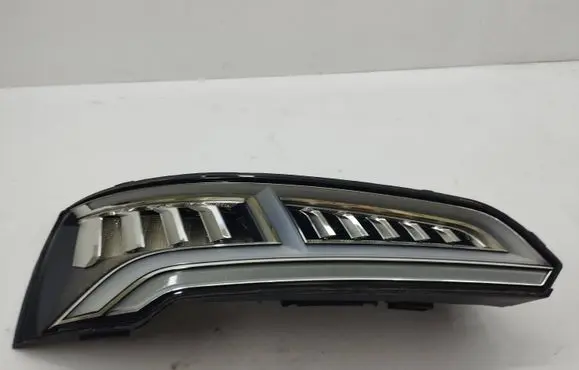 Audi Q5 SQ5 Rear/tail lights 80a945093b
