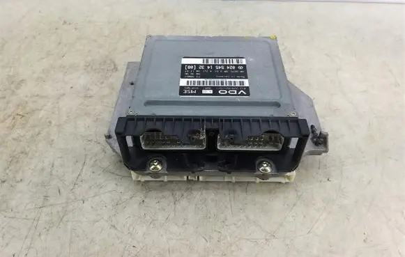 Mercedes-Benz E W210 Engine control unit/module 0245451432