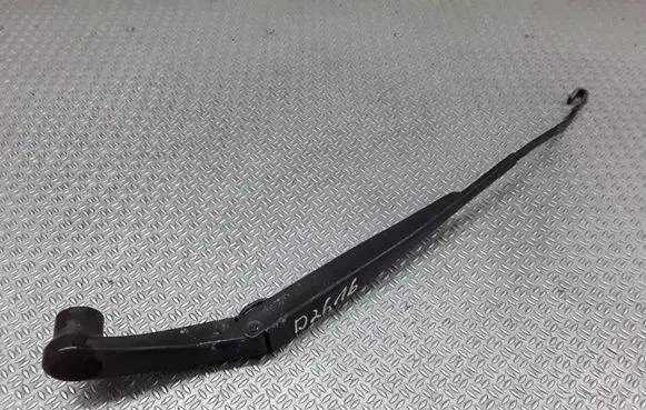 Chrysler 300 - 300C Front wiper blade arm