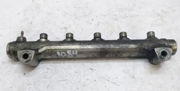 Hyundai Santa Fe Fuel main line pipe 0445214085 3140027400