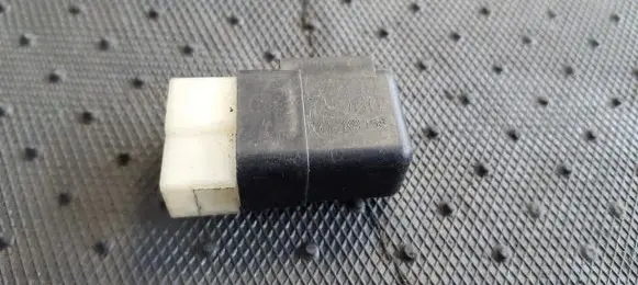 Nissan Qashqai Other relay 2563079960 0112181158