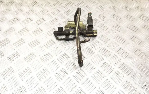 Subaru Legacy Fuel injector FBJC101 0014820
