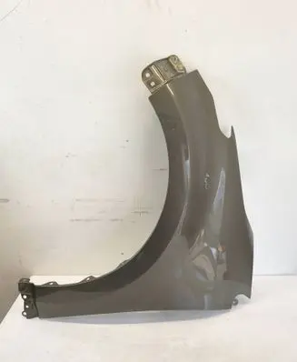Toyota Yaris XP210 Fender 