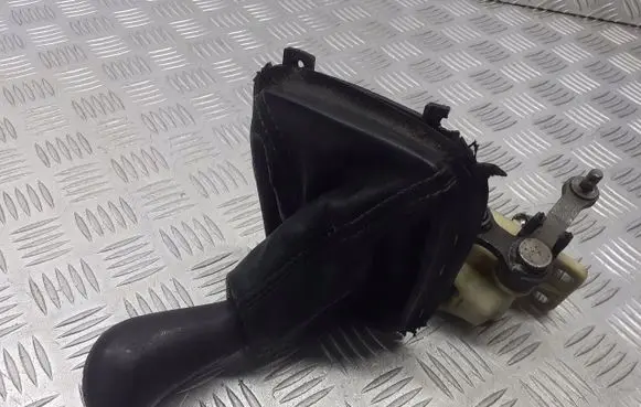 Hyundai Sonata Gear selector/shifter in gearbox 
