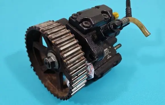 Renault Scenic I Fuel injection high pressure pump 0445010018 IMPRK1489300