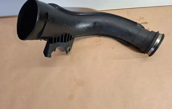 Volvo V60 Intercooler hose/pipe 31370449