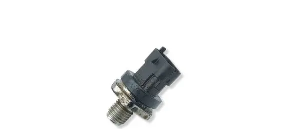 Peugeot 308 Fuel pressure sensor H8201637186