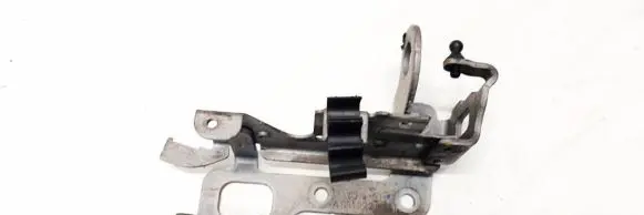 Mercedes-Benz E W212 Engine mounting bracket A6512230541