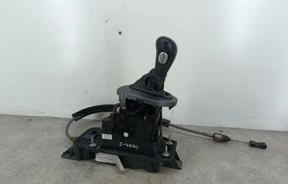 Seat Toledo III (5P) Gear shifter/selector 1K1713025L