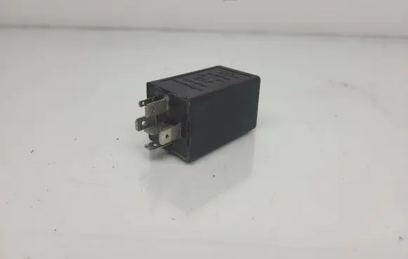 Audi A6 S6 C5 4B Other relay 443955532C 346580C