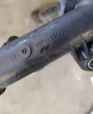 Peugeot 307 Engine coolant pipe/hose 9670254180