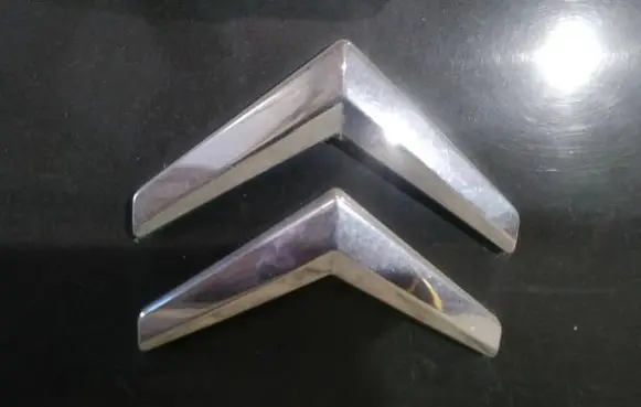 Citroen C4 I Manufacturer badge logo/emblem 