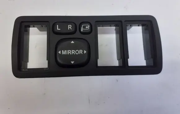 Toyota Avensis T250 Wing mirror switch 183575