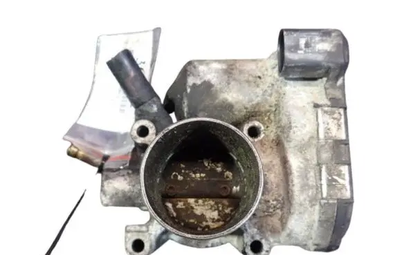 Volkswagen Caddy Throttle body valve 