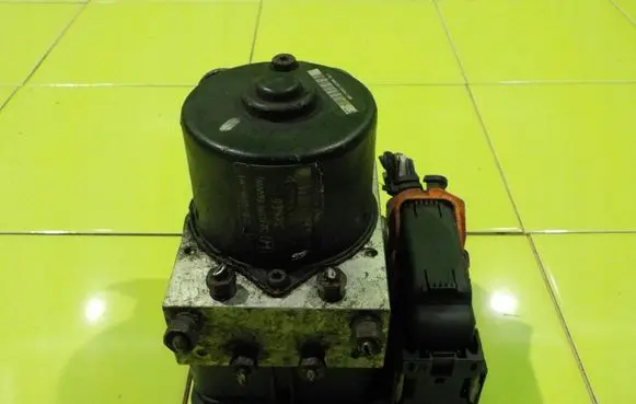 Honda Accord ABS Pump 57110SEGE610M1 RP94